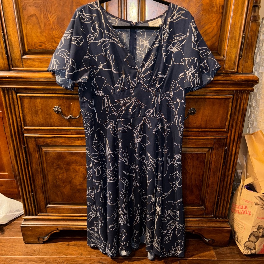 Unique Vintage Navy Blue Floral Midi Dress Size XL/14